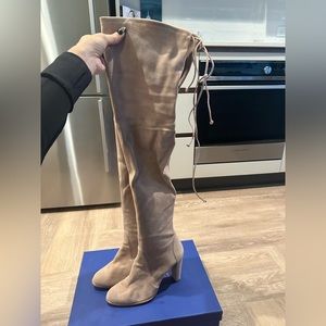 Stuart Weitzman highland boot in suede pink/neutral
